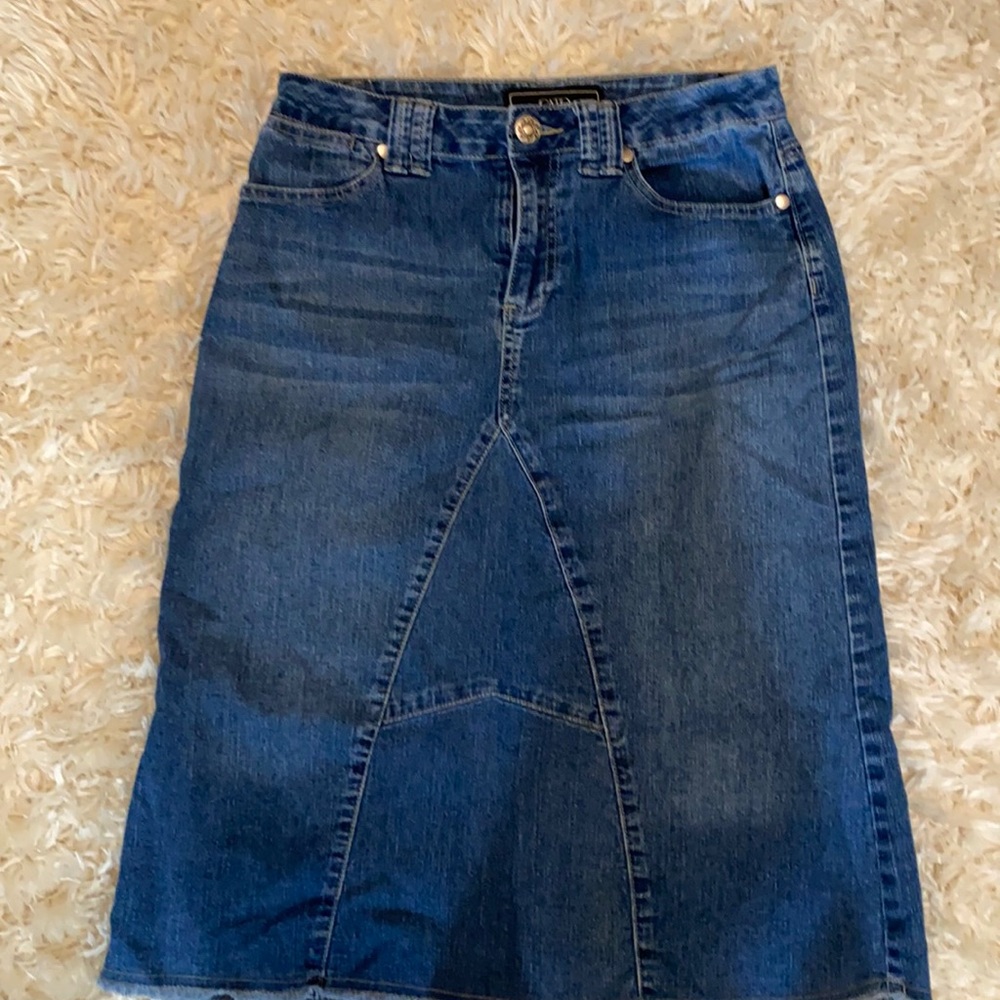Cato skirt size 4.